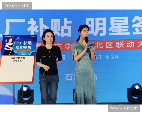 潘晓婷今天又买了啥？光那个包就够别人吃一顿了吧！